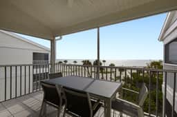 SS Beach Villa 2531