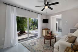 887 Casa Ybel A