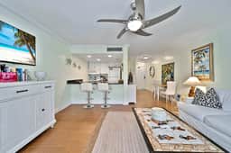 SS Tennis Villa 3213