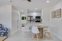 Sanibel Arms B1