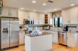 698 Spartina Ct