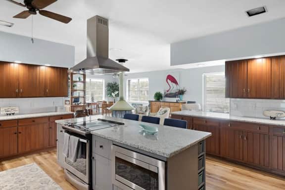 4364 Gulf Pines
