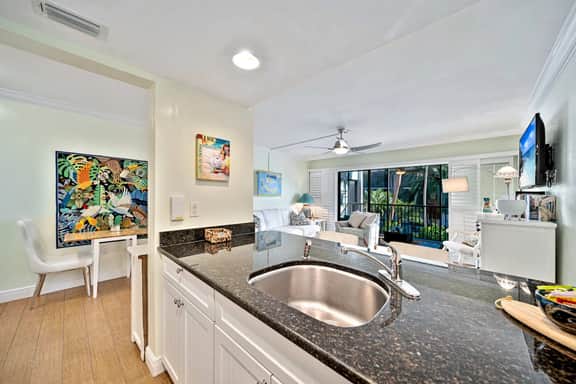 SS Tennis Villa 3213
