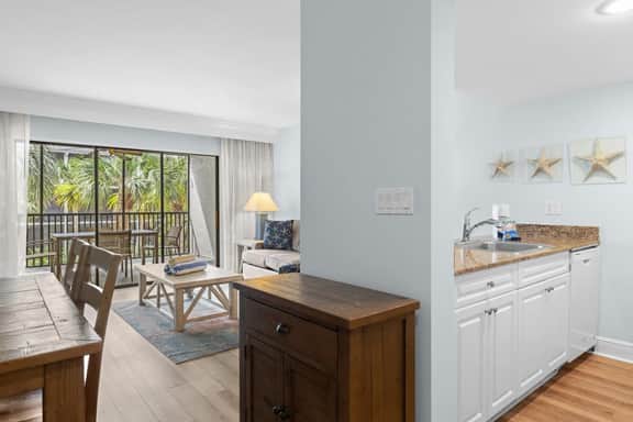 SS Tennis Villa 3221