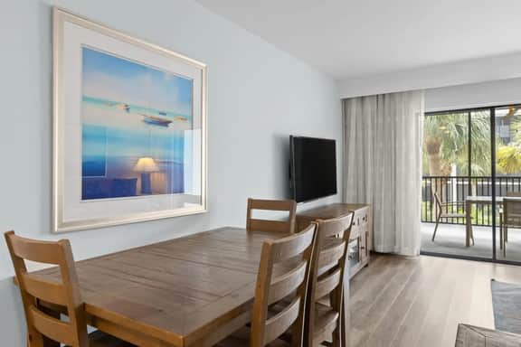 SS Tennis Villa 3221