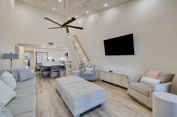 SS Beach Villa 2535
