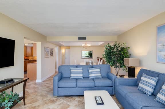 Lighthouse Point 215