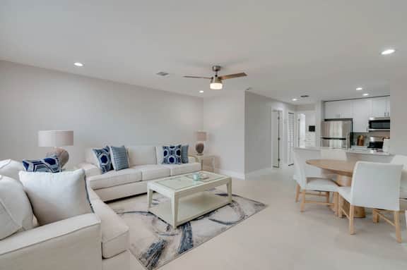 Sanibel Arms B3