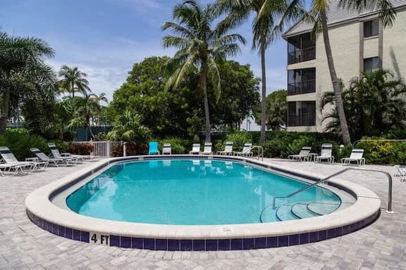 SS Tennis Villa 3115